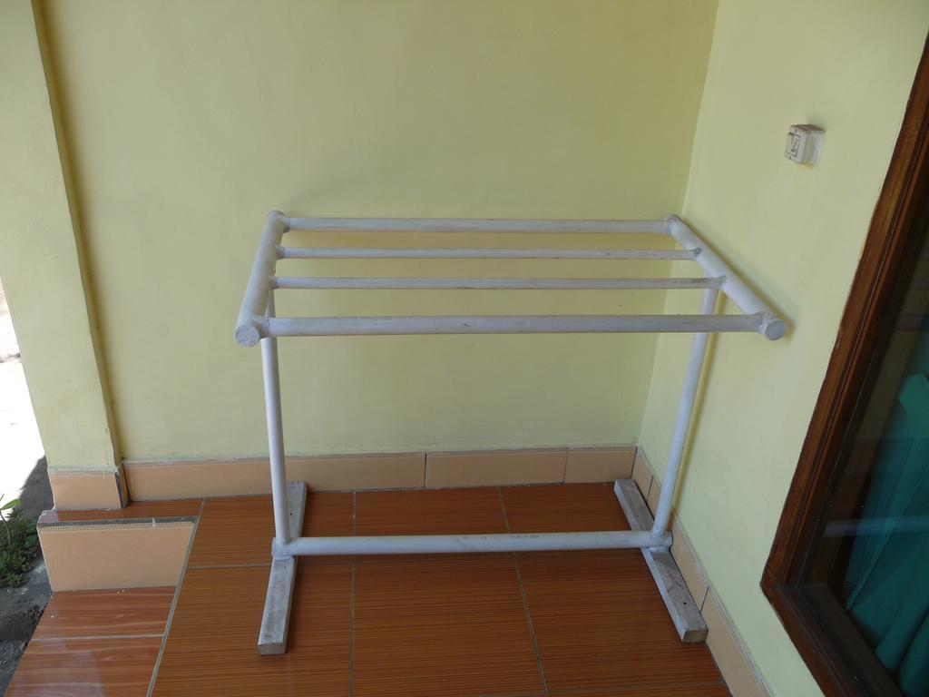 Aura Guest House Gili Air Esterno foto