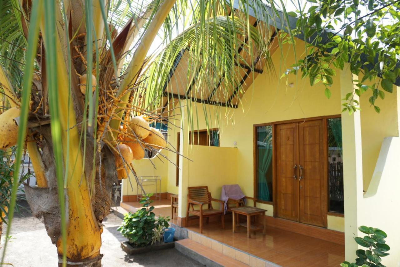 Aura Guest House Gili Air Esterno foto