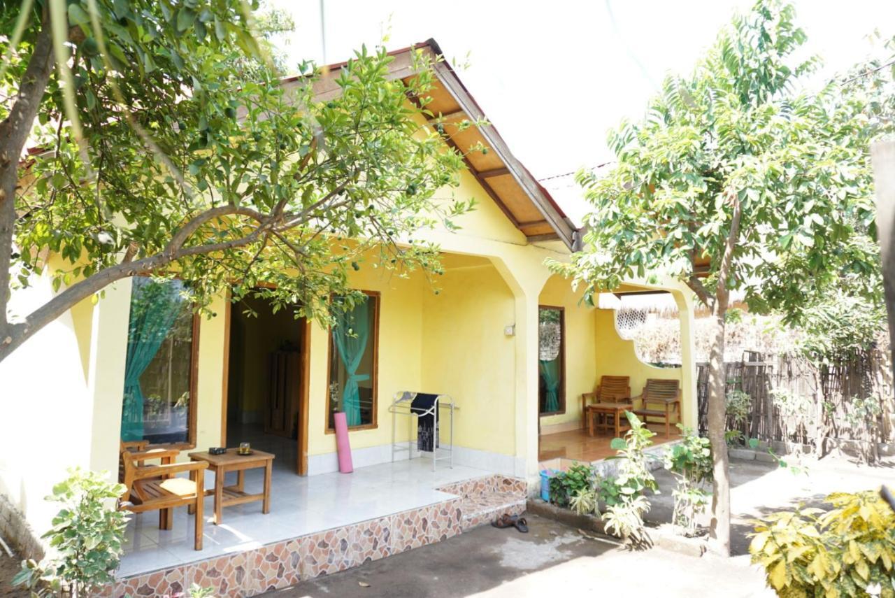 Aura Guest House Gili Air Esterno foto