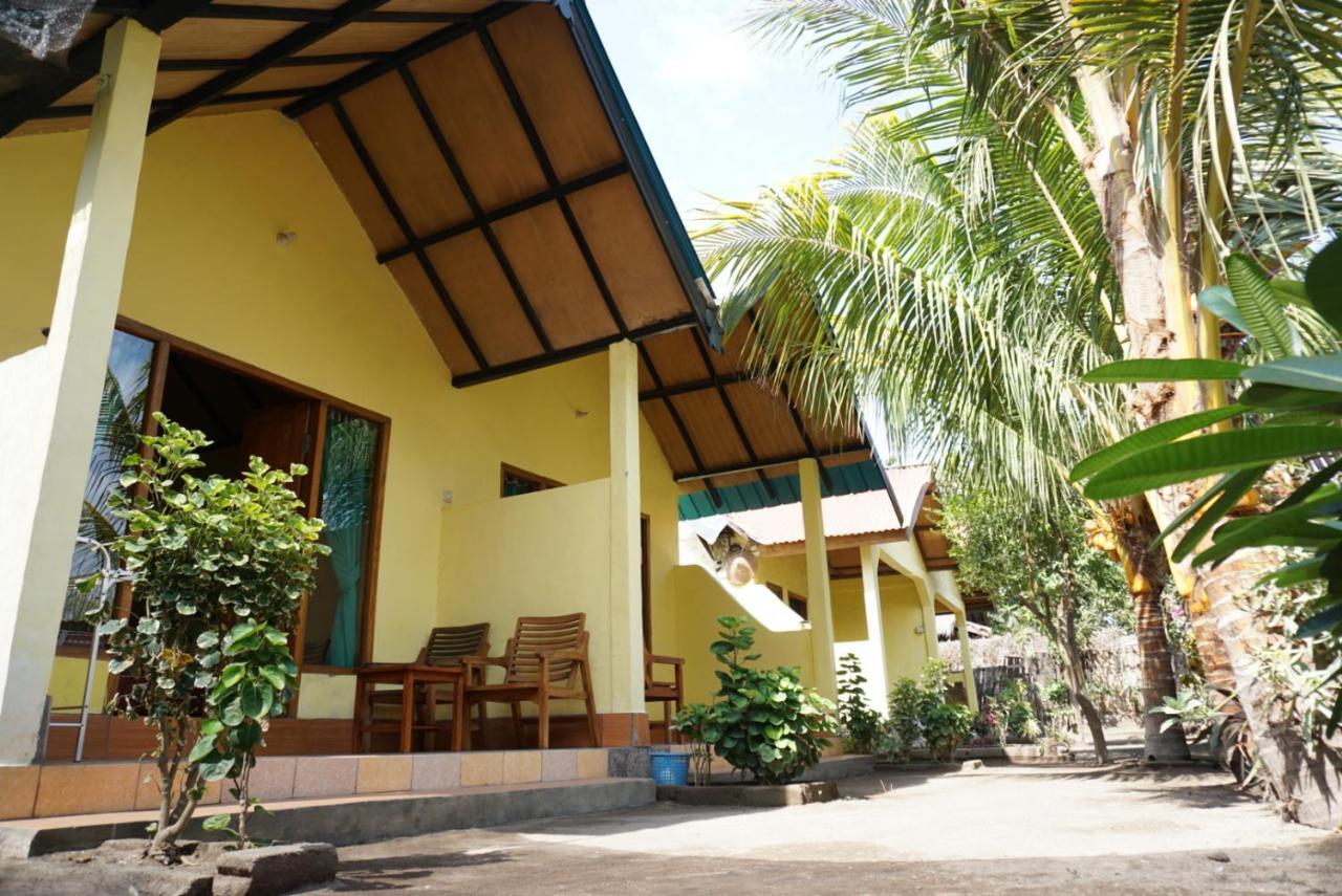 Aura Guest House Gili Air Esterno foto