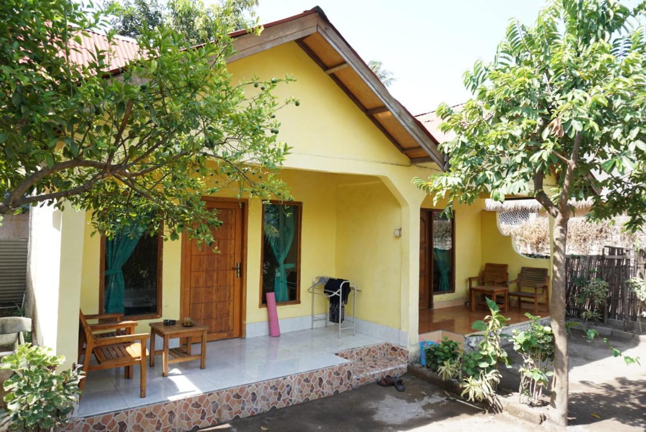 Aura Guest House Gili Air Esterno foto