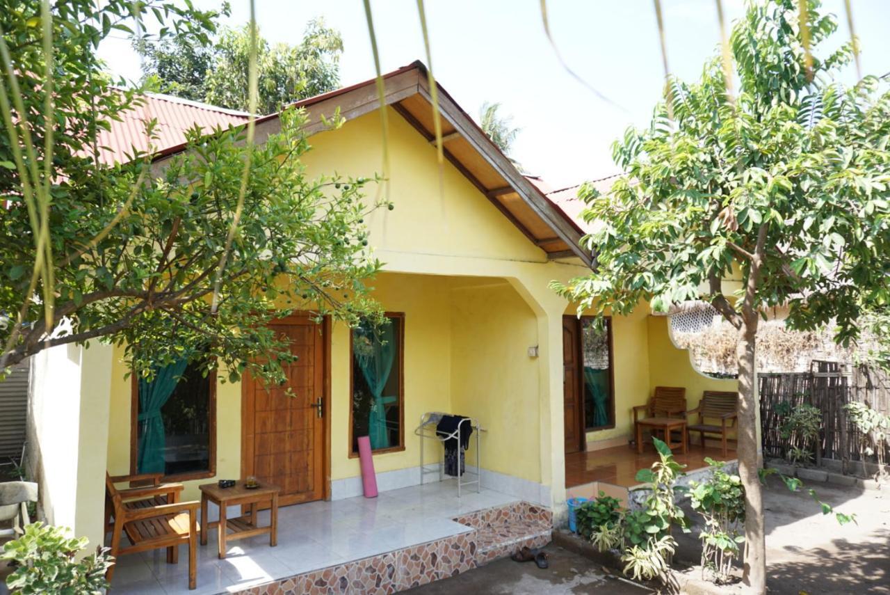 Aura Guest House Gili Air Esterno foto