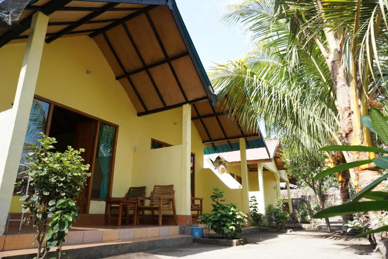 Aura Guest House Gili Air Esterno foto