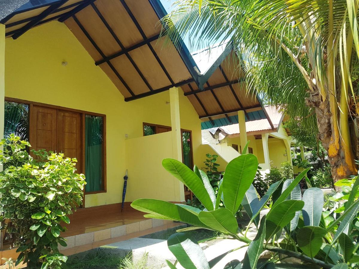 Aura Guest House Gili Air Esterno foto